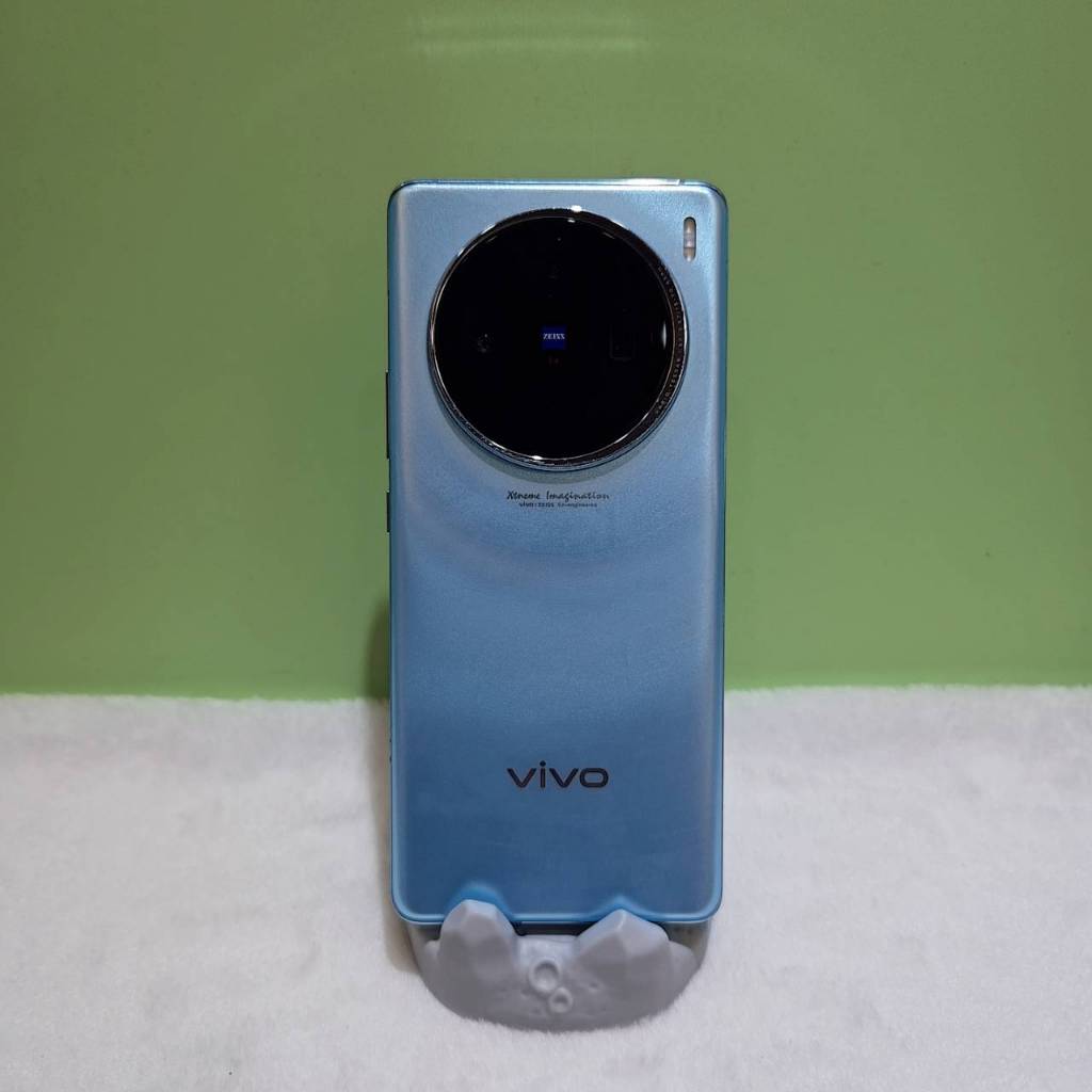 vivo X100 12G/256G ｜外觀小瑕疵｜旗艦手機｜蔡司鏡頭｜附贈充電線｜二手機｜蘆洲實體店｜35305