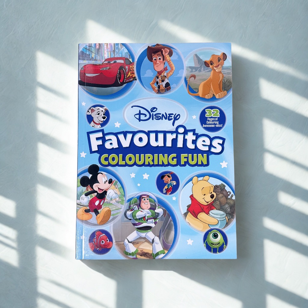 📘 迪士尼最愛角色著色本｜從經典角色到電影人氣明星，陪孩子享受塗色的成就感與樂趣