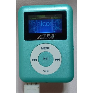 ╭✿㊣ 二手 故障 MP3 撥放器【4GB】電池無法蓄電,播放音樂會中斷,可當儲存設備,附傳輸線 特價 $199 ㊣✿╮