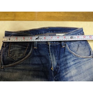 二手便宜賣Levis 511 牛仔褲 w30L34 中國製 無修改 材質無彈性