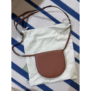 Loewe heel bag 肩背包