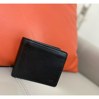 TUMI Bi-fold 黑色打孔牛皮多夾層男用短夾