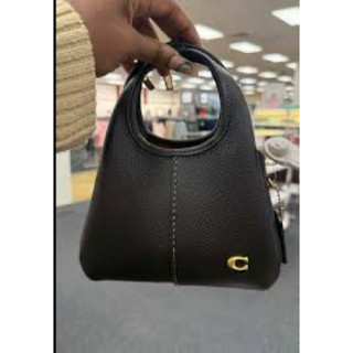 《現貨台灣》美國🇺🇸正品全新 coach新款Lana素面牛皮女士水桶包 磁吸菜籃包斜背包手提包