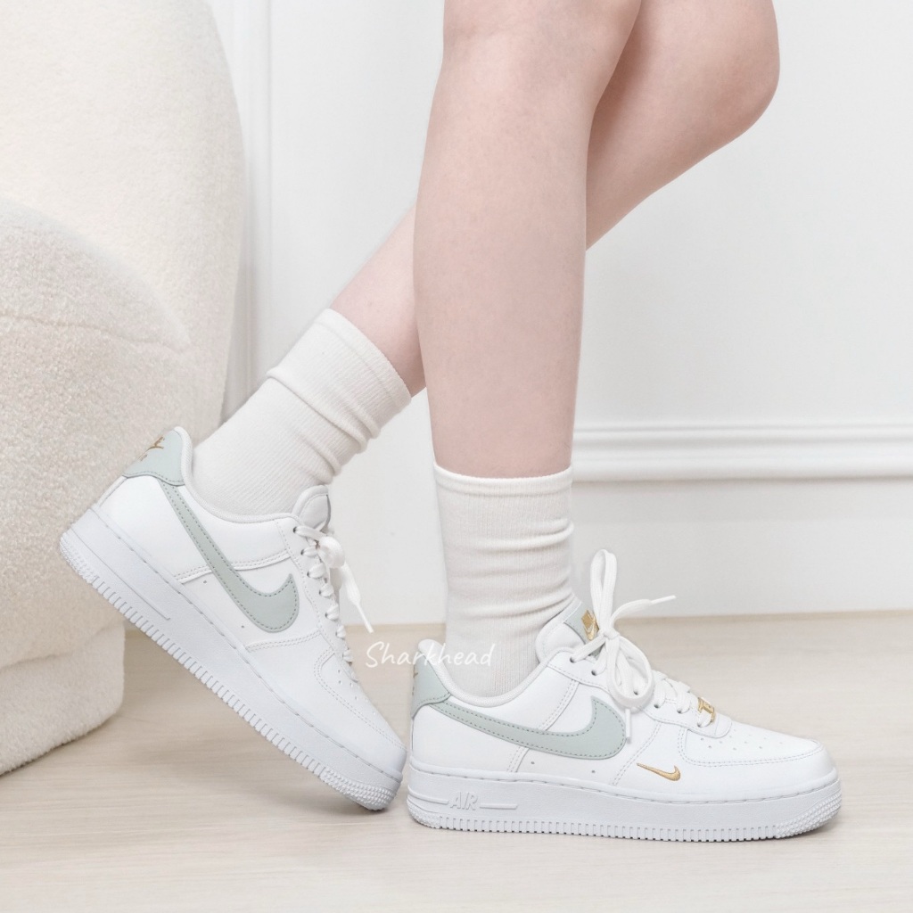 【Sharkhead】現貨 Nike Air Force 1 粉色 奶綠 小金勾 刺繡 CZ0270-103 106