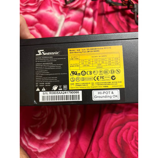 海韻 (Seasonic) 品牌的電源供應器，SS-500GM半模組電源