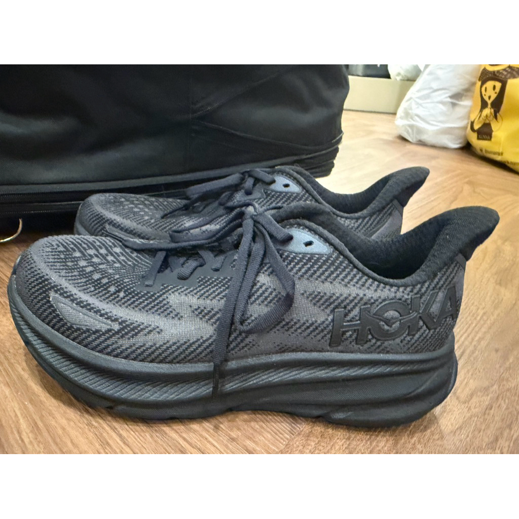 HOKA ONE ONE 女 Clifton 9 黑US7/24cm