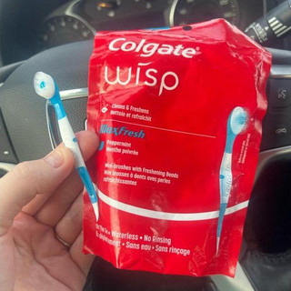 「約會神器」！美國代購代買Colgate 高露潔 Max Fresh Wisp 拋棄式迷你旅行牙刷 24入｜薄荷口味