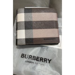 BURBERRY八卡對開木棕色短夾