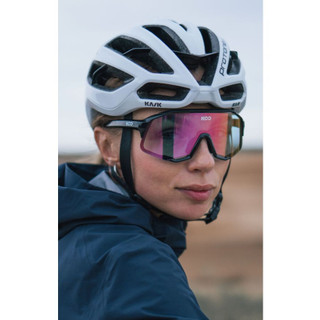 KOO DEMOS Sunglasses (Black / Photochromic Fuchsia MIRROR)