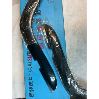 中華三菱舊威力貨車晴雨窗前面左邊缺角/右邊缺角