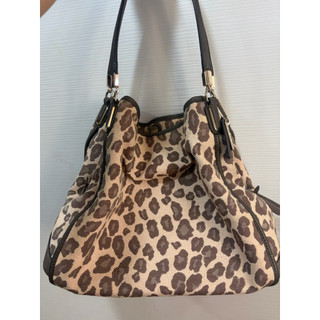 Coach Madison 系列豹紋三夾層肩背包（附小化妝包）正品