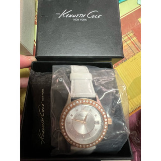 全新 Kenneth Cole 白色皮帶 玫瑰金鑽圈女表