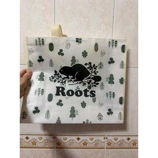 ROOTS-限定露營購物袋尺寸大40x15x35.5(全新商品）