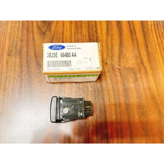 福特 TIERRA IXION MAV 馬自達 MAZDA 3 04-09 MPV 03- 霧燈開關 正廠件
