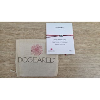 美國經典品牌 Dogeared 雙愛心紅線手鍊