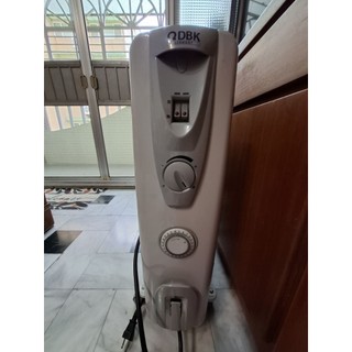 [9成新少用]DBK葉片式恆溫電暖爐