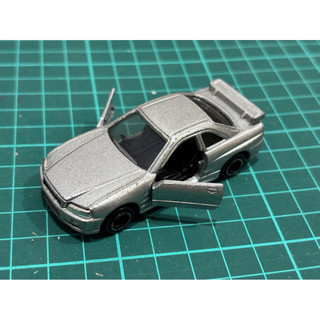 tomica nissan gtr r34