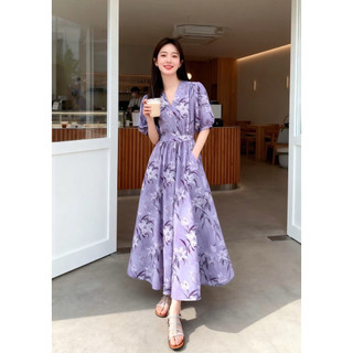(Love baby 韓系女裝）現貨質感花朵v領滑布綁帶長洋裝