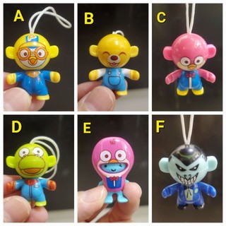 OB【健達奇趣蛋】絕版玩具 公仔吊飾 淘氣小企鵝 Pororo家族 / 搞怪小丑 變裝造型 單隻分售 (二手)