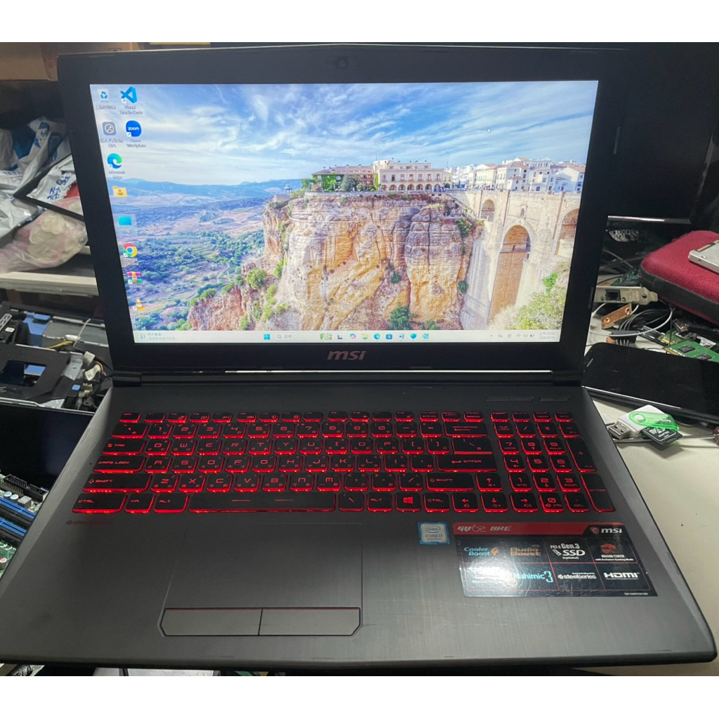 微星電競筆電 MSI GV62 8RE 12核 i7-8750H 16G 128G+1TB GTX1060 獨顯