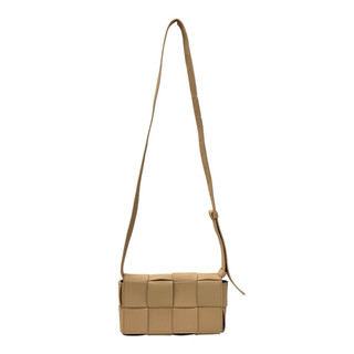【新莊幸福店】BOTTEGA VENETA等級B 奶茶色 4*2 CASSETTE B10272598M二手寶物工廠