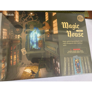 Rolife Magic House 手工DIY 書立 拼裝微縮模型 TGB03