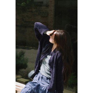 韓國代購KOREA_90 SHOP清雅氣質網拍MILKCOCOA 鏤空設計圓領短版排釦針織外套