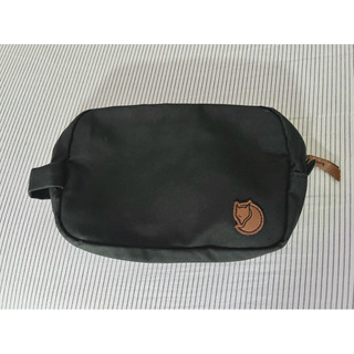 近全新 Fjallraven 北極狐 Gear Pocket 2L 收納袋 盥洗包 化妝包