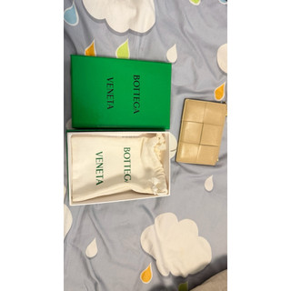 二手 Bottega veneta BV 卡包 奶茶色 正品
