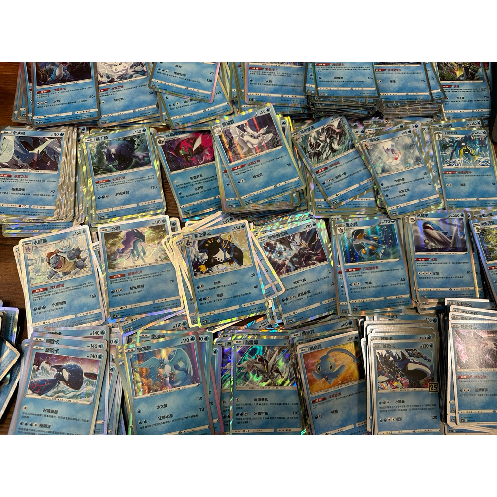 【稻荷狐狸🦊】PTCG 水系閃卡 暴鯉龍 卡璞鰭鰭 阿羅拉九尾 水君 蓋歐卡 瑪納霏 鯉魚王 焰白酋雷姆 酋雷姆 水箭龜