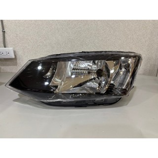 台灣之光 全新 斯柯達 skoda FABIA 15 16 17 18 年 原廠型 鹵素 黑底 頭燈 大燈 台灣製