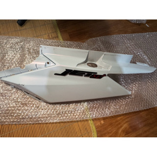SYM JET SL+ 158 左車體裝飾蓋 小刮傷 零件 SL 裝飾蓋 二手