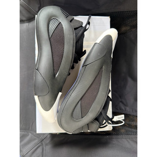 adidas Harden Vol.8 黑白 UK9 正版公司貨