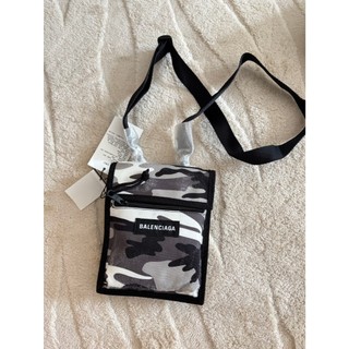 【巴黎世家｜全新】 現貨 BALENCIAGA 包包 側背包 男款 迷彩 手機包｜Little Bee 小蜜蜂精品