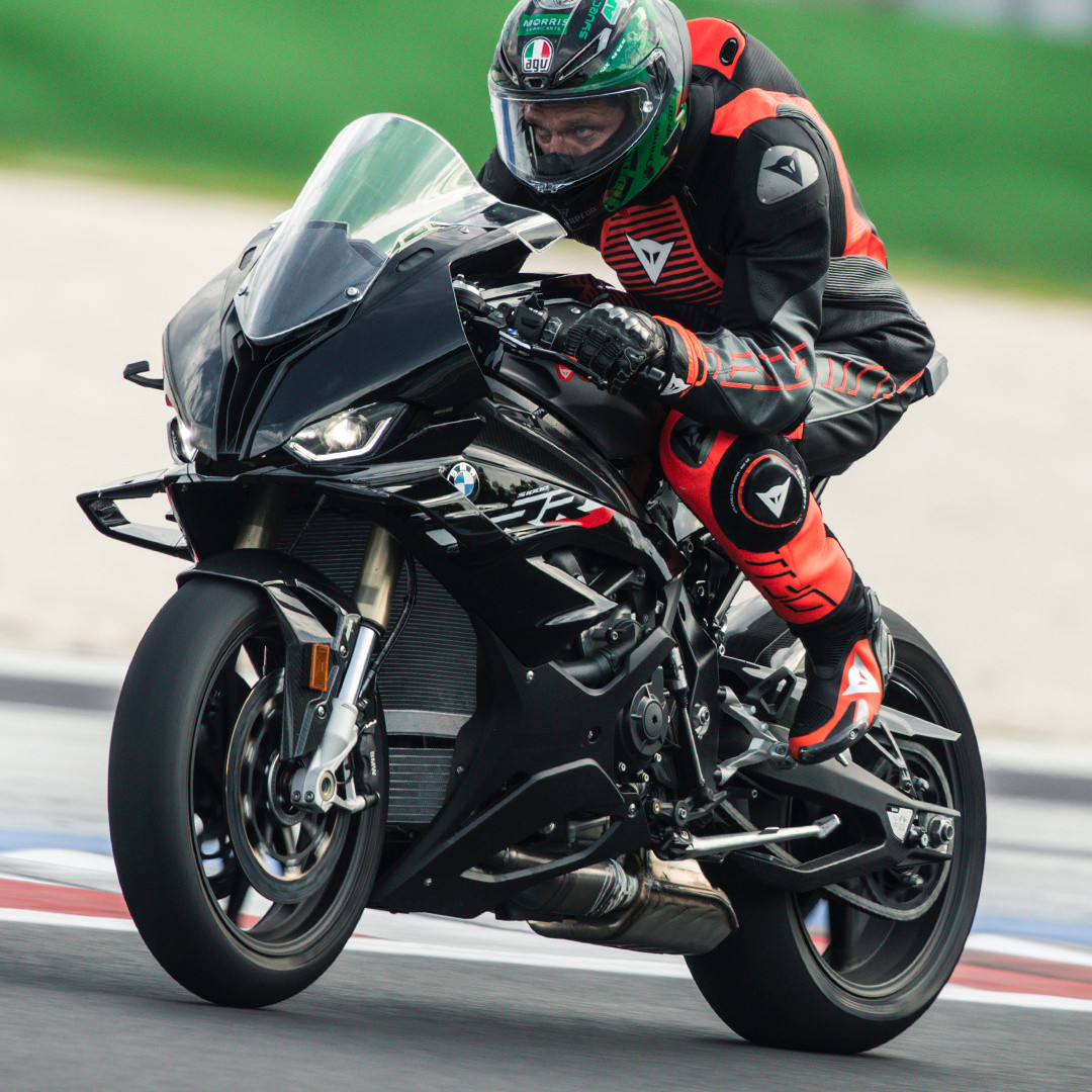 Dainese バイク用靴 黒/赤 DAINESE AXIAL 2 BOOTS BLACK/RED-FLUO 黑螢光紅車靴