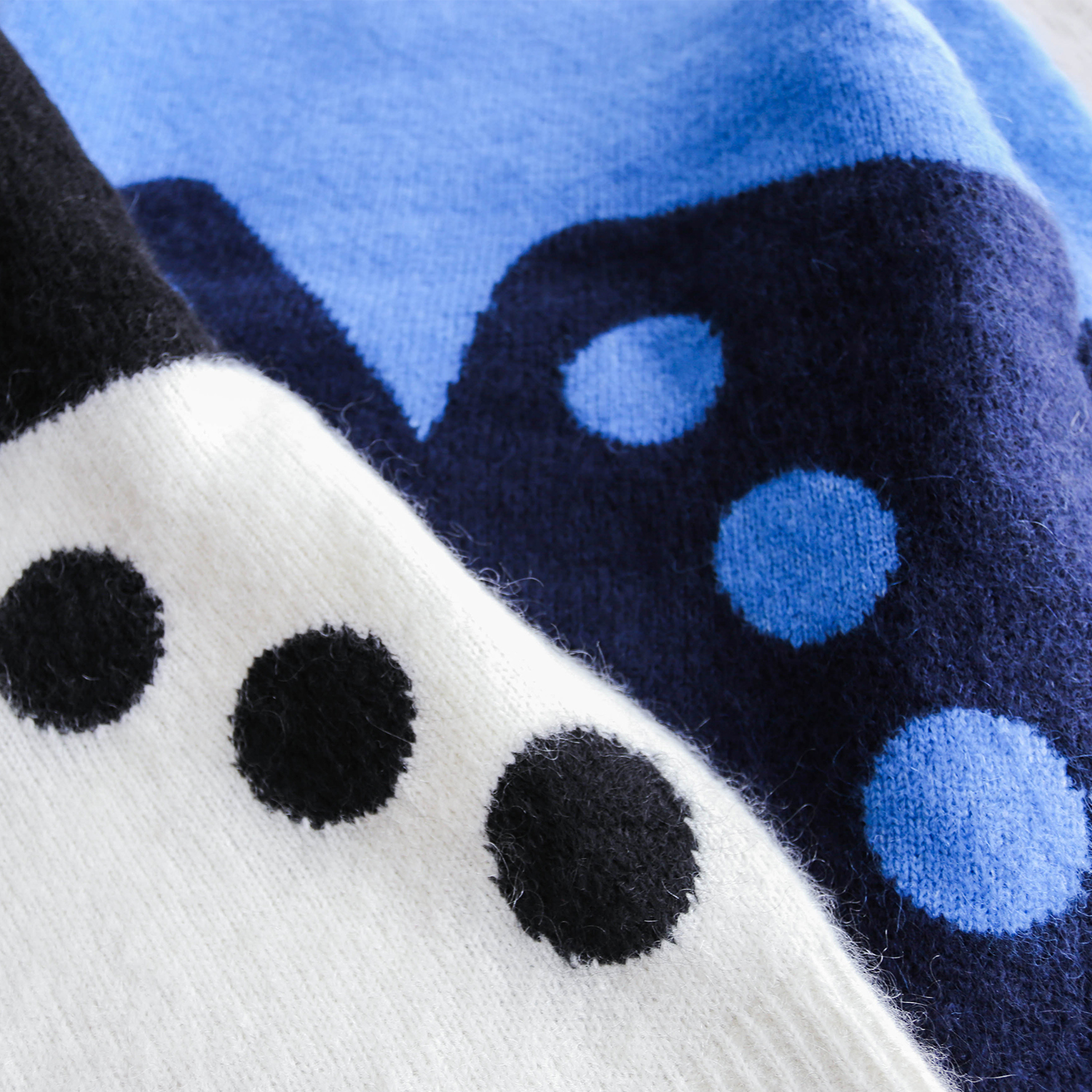 車庫服飾】Stussy 23FA DICE FUZZY CREW