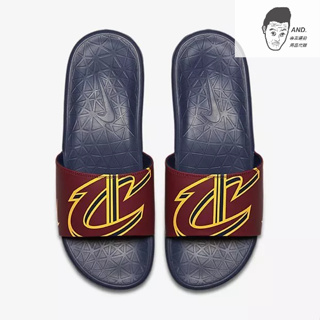 【AND.】NIKE BENASSI SOLARSOFT NBA 運動 拖鞋 騎士 詹姆斯 男女款 917551-601