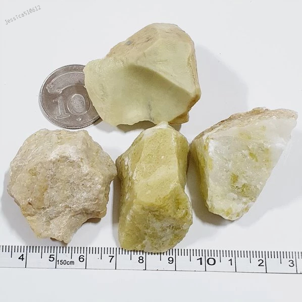 蛇紋石大理岩 隨機出貨一入 原礦 原石 石頭 岩石 地質 教學 J926S 標本 收藏 禮物 小礦標 變質岩標本 252