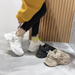 小白鞋 百搭厚底老爹鞋 臺灣現貨快速出貨 綁帶超好看女款運動鞋休閒鞋穿襪必備 全黑