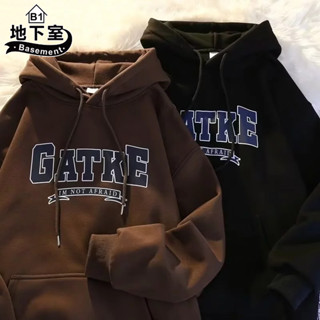 地下室B1-連帽T恤美式休閒 GATKE英文寬鬆大學t 長袖上衣男生衣服 5XL 加大尺碼 加絨加厚【NL663250】