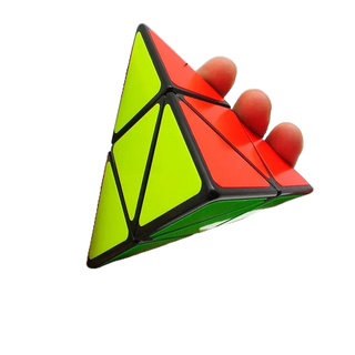 【台灣現貨】金字塔魔方 圣手二階 三角形 魔方 兒童 益智 玩具 三角異形魔方 金字塔魔方 三角形魔術方塊