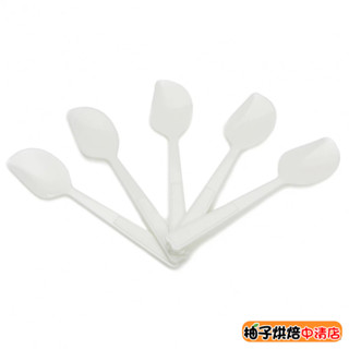 【柚子烘焙食品】布丁匙 牛奶白色 100支 布丁湯匙 甜點湯匙 冰淇淋匙 小茶匙 乳酪匙 果凍匙 塑膠餐具 甜點匙點心匙
