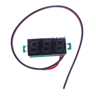 0.28吋 2線 直流電壓表綠光 測量範圍2.5~30V適合鉛酸電池 18650鋰電池,磷酸鋰鐵電池等 測量電池容量