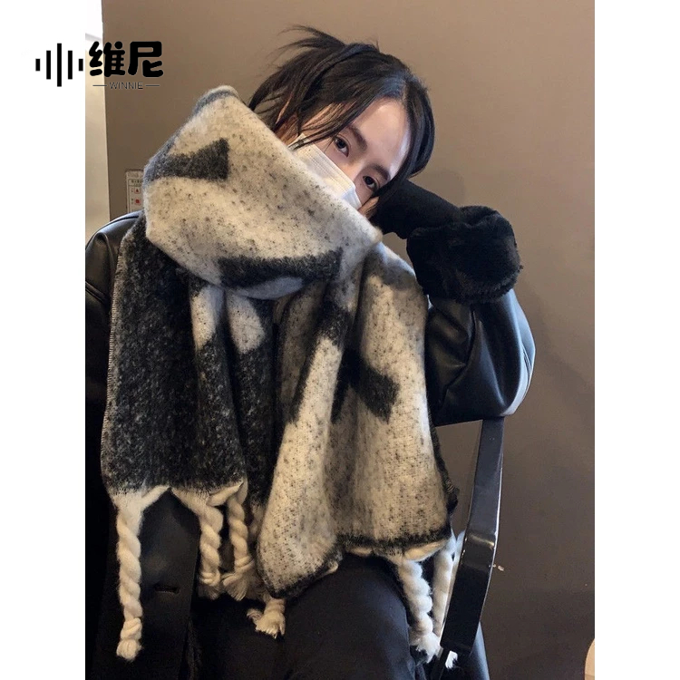 「維尼」韓國 新款 馬海毛 麻花辮 圍巾 冬季 披肩 加厚 高級感 情侶 保暖 圍脖 潮