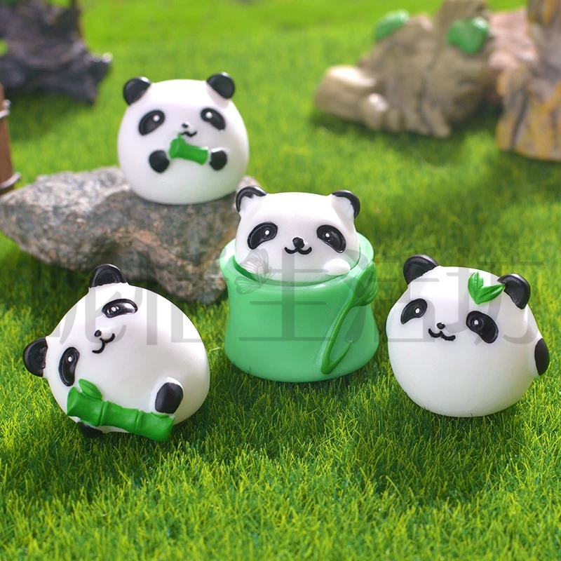 【現貨】 微景觀/熊貓/竹筒/呆萌熊貓/多肉/盆栽/造景/場景佈置/辦公室小書櫃擺飾/酒櫃擺飾/貓熊/竹葉/小熊貓/貓熊