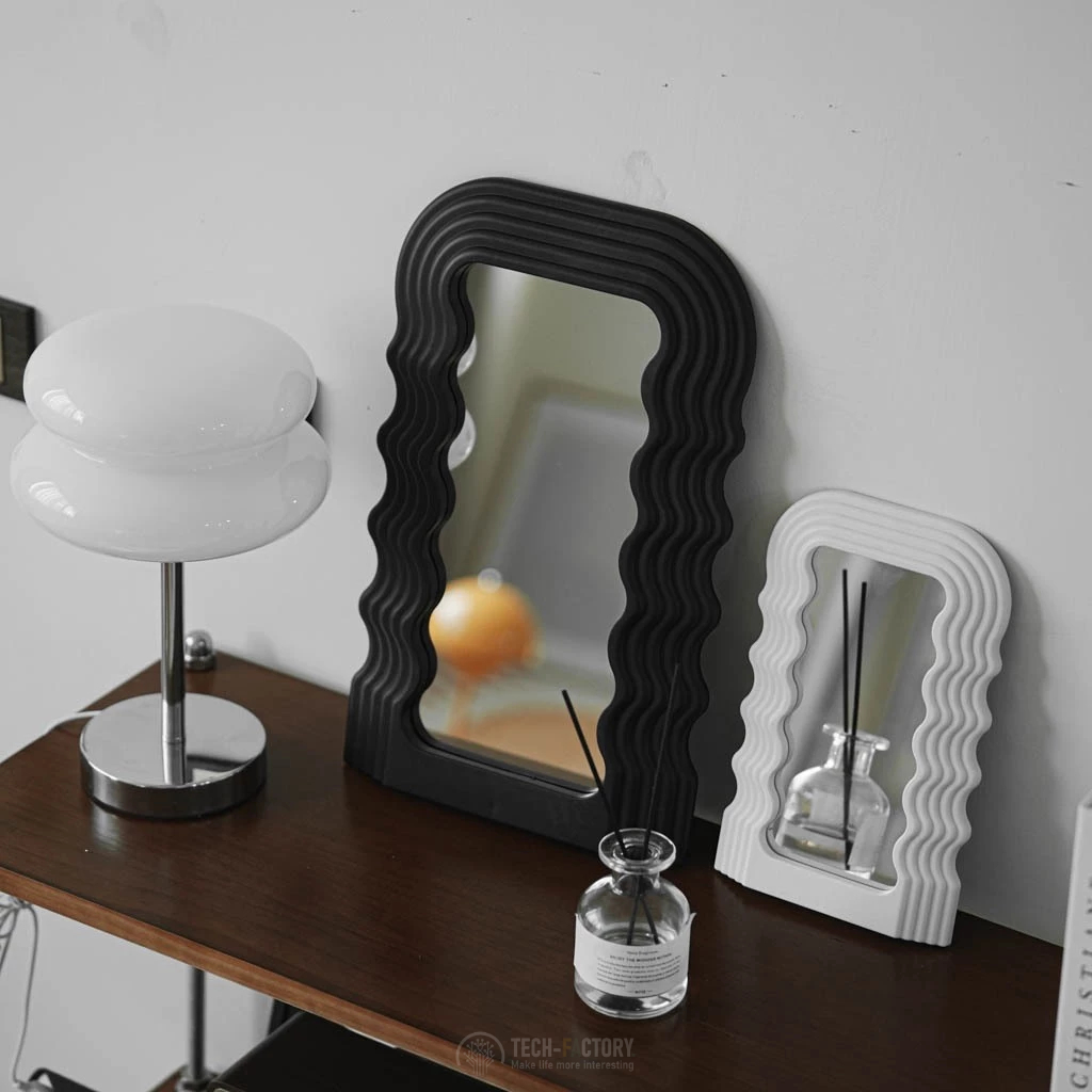台灣現貨【孟菲斯波浪造型鏡子】 化妝鏡 立鏡 鏡子 不規則波浪鏡 裝飾鏡 梳妝鏡 居家 浴室鏡  掛鏡  小鏡子