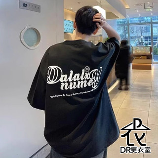 DR更衣室-情侶短袖T恤 日系復古潮流英文印刷短袖上衣 大尺碼5XL 男生衣服 情侶裝 韓國上衣【NL624109】