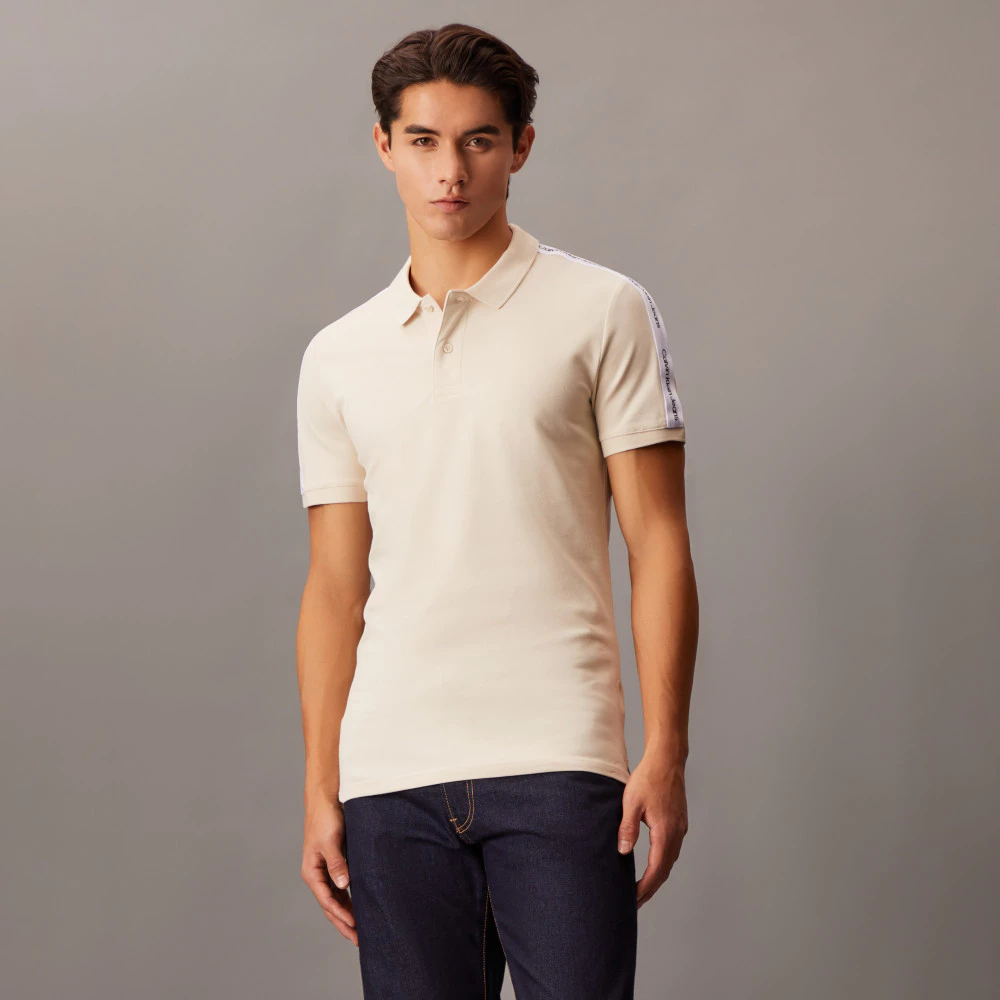 【Calvin Klein】 CK 對比色標誌 Polo 衫_裸色