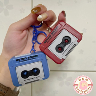 【Dayday!City】復古音樂撥放器鑰匙圈 卡帶錄音機吊飾 玩具 可愛 臺灣現貨🇹🇼