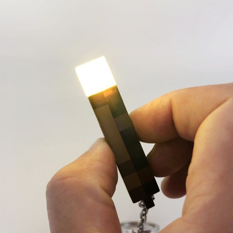 鑰匙扣 Minecraft我的世界遊戲周邊 玩具火炬發光模型鑰匙扣火把夜燈吊飾